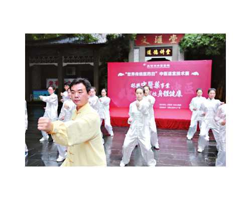 代妈重庆助孕 重庆妇幼试管需要多久每个阶段的时间各不相同 ‘宝宝四维位置