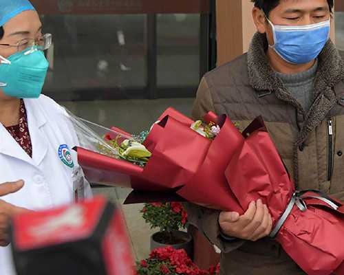 2026代妈未婚先孕的女性第一次去医院产检后怎么建卡？